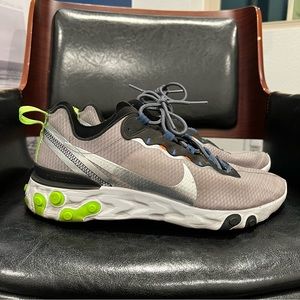 NIKE React Element 55